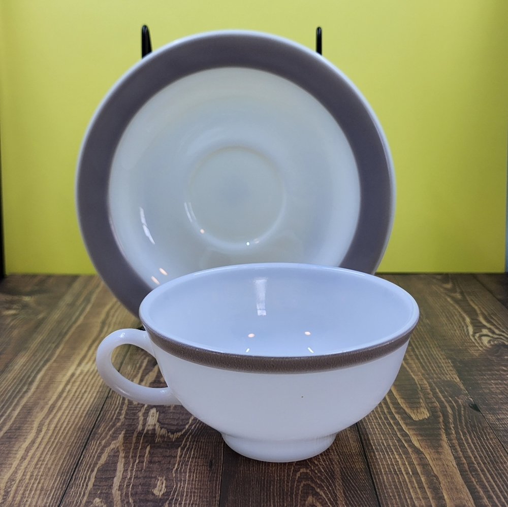 PYREX Gray Band, Sets of 4 Cups & Saucers -- 7 oz.